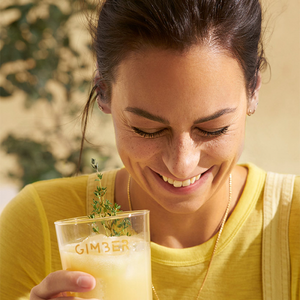 GIMBER Ingwer Drink, Konzentrat aus biologischem Ingwer, Zitrone, Kräutern und Gewürzen